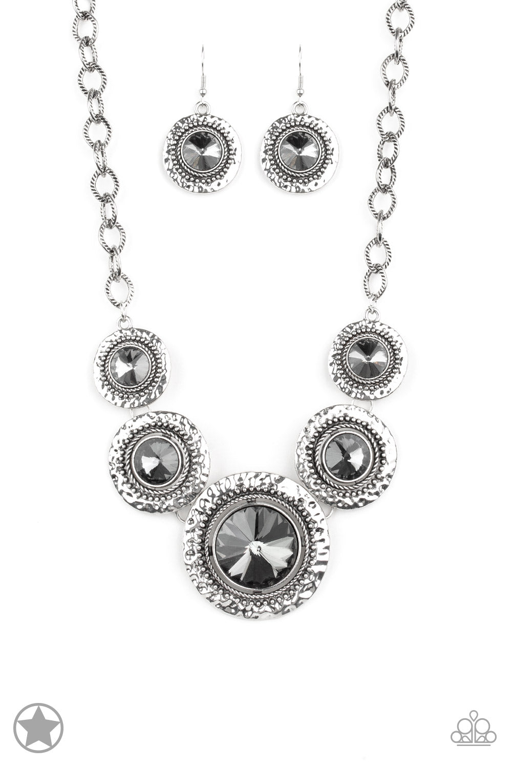 Global Glamour - Silver - Paparazzi Accessories